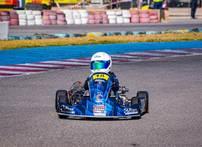 El joven piloto, Omar Romn, consigue la tercera posicin en el Campeonato de Murcia de Karting en pre-mini 