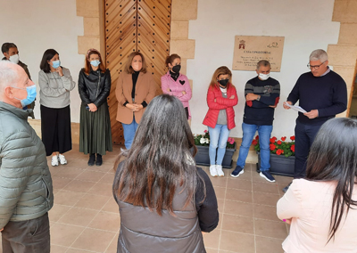 El Ayuntamiento de Hurcal de Almera se suma a la lectura de manifiesto contra la guerra de los centros educativos pblicos de la localidad
