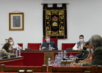 Unanimidad en el Pleno de la Corporación Municipal del Ayuntamiento de Adra para apoyar a Ucrania 