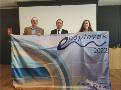 Las nueve playas de Roquetas de Mar renuevan un ao ms la distincin de la bandera Ecoplayas 2022