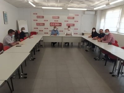 CCOO y PSOE se renen para abordar los principales problemas de Almera