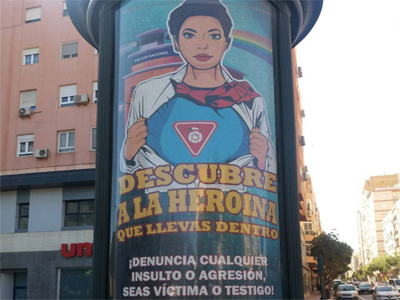 Podemos tilda de “desafortunado” el cartel del Ayuntamiento de Almera contra la LGTBIfobia y pide su retirada