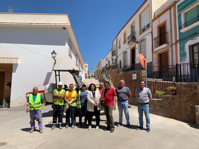 La diputada del PFEA visita las obras Alhama de Almería, Bentarique y Alboloduy