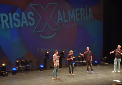 Los monologuistas almerienses hacen de la carcajada una bella rutina con el cierre de ‘Risas Por Almería’