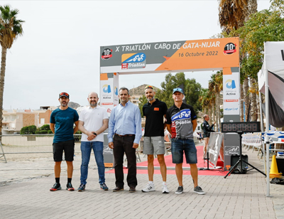 El X Triatlón Cabo de Gata – Níjar fomenta el binomio turismo y deporte en ‘Costa de Almería’