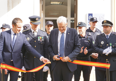 Nueva oficina de la Policía Local de Vera en la Plaza Mayor de la localidad