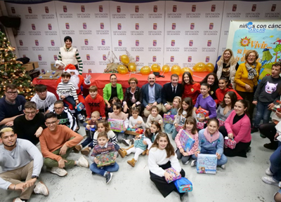 Diputación y Junta de Andalucía festejan con ARGAR una Fiesta de Navidad llena de esperanza