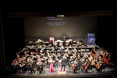 Noticia de Almera 24h: La Orquesta de la UAL deleita con Stranvinsky y Saint-Sans en el concierto de los Cursos de Verano 