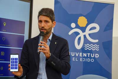 Casi 5.000 jvenes disfrutan del carn joven municipal y de sus ventajas que se pueden consultar en la nueva app ‘Juventud El Ejido’