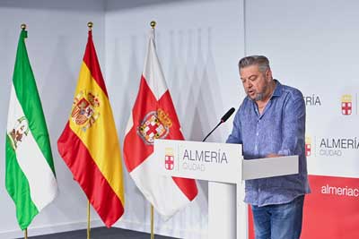 Noticia de Almera 24h: “La Feria ha sido participativa, ordenada, segura, alegre, inclusiva y ha generado empleo”, afirma el concejal Diego Cruz