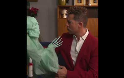 Noticia de Almera 24h: David Bisbal: Adis, Halloween. Hola, Navidad!