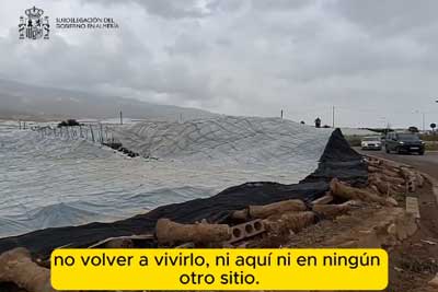 Noticia de Almera 24h: En minutos, vimos cmo se destrozaba mobiliario urbano. Subdelegacin del Gobierno en Almera