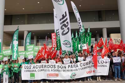 Una nueva concentracin contra los recortes salariales y la falta de cumplimiento de los acuerdos, moviliza a miles de trabajadores del SAS