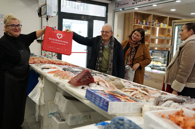 Vcar lanza una campaa de concienciacin para reducir el uso de bolsas de plstico en el comercio local