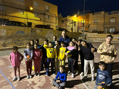 El club Padre Huelin ha fomentado el deporte entre escolares de Los Almendros, Piedras Redondas y Araceli en Navidad 