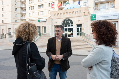 Noticia de Almera 24h: PSOE: El PP tiene a la Bola Azul y los CARE a medio gas por las tardes pese a las listas de espera de miles de pacientes en Almera