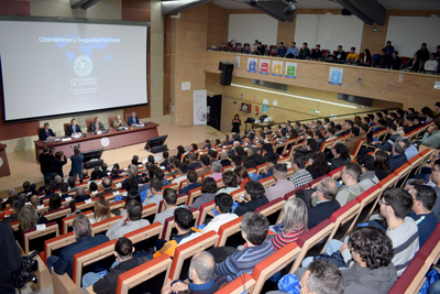 Noticia de Almera 24h: Instituciones y Fuerzas y Cuerpos de Seguridad refuerzan en la UAL su compromiso frente a la ciberdelincuencia