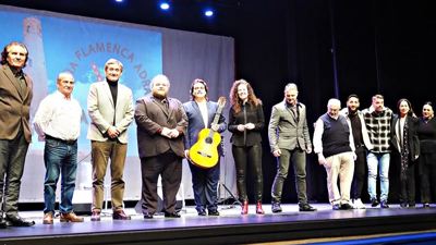 Cientos de personas disfrutan del Festival Flamenco de la Pea Adra La Torre 