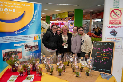 El taller AgroIntegra de Down El Ejido regresa al Mercado de Abastos de El Ejido por San Valentn