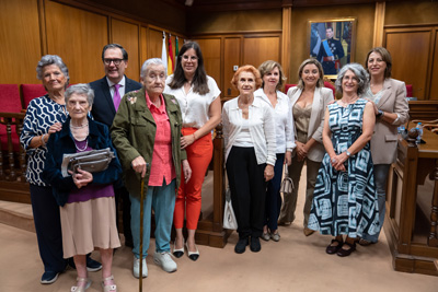 Noticia de Almera 24h: Las primeras alcaldesas de la Democracia en Espaa llegan a Diputacin junto al Premio Colombine
