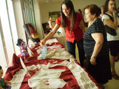 Casi 400 personas han participado en los talleres municipales del Centro de Servicios Sociales de Los ngeles