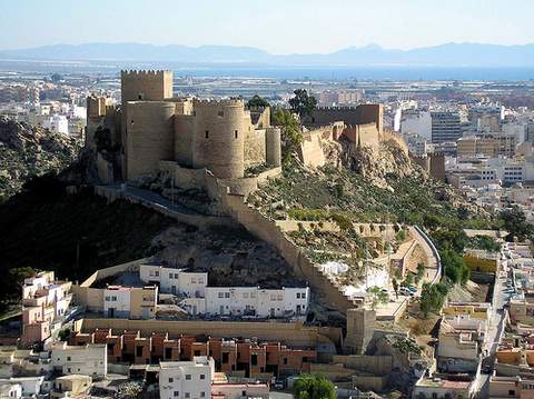 Luciano Alonso destaca el incremento de visitantes a la Alcazaba de Almera durante estos meses de verano