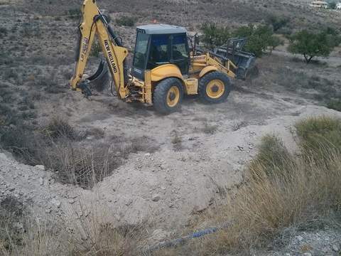 Comienzan las obras de sustitucin y soterramiento de la tubera de Palacs