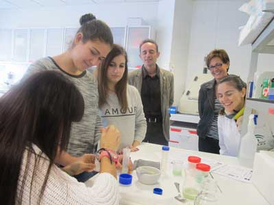 Caf con ciencia acerca a 120 estudiantes de Bachillerato la investigacin agrcola en el centro IFAPA de La Mojonera