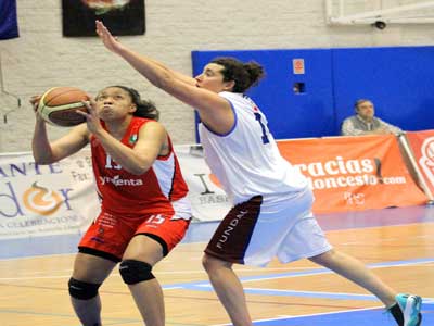 (66-58) Syngenta CB Almera roza una nueva sorpresa en Barcelona, pero paga un parcial de 12-0 en el tercer cuarto