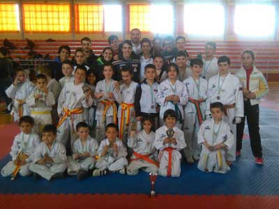 El Taekwondo almeriense se impone en el Open de Guadix