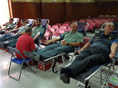 La Guardia Civil de Almera celebra una jornada de donacin de sangre en la Comandancia