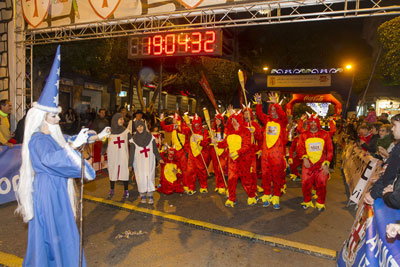 La San Silvestre contagi el espritu medieval a ms de 2.000 corredores