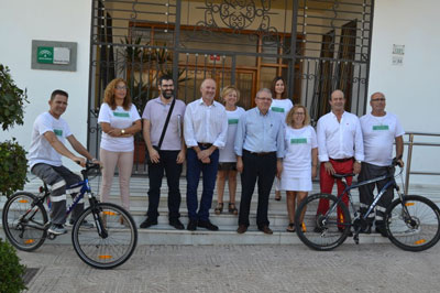 Unos 300 escolares recorren en bicicleta las calles de Vcar como colofn a los actos de la Semana Europea de la Movilidad