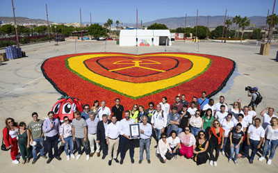 Almera bate el rcord Guinness del corazn de hortalizas ms grande del mundo con 603 m2