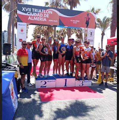 Sergio Fernndez Mayor y Roco Muoz Fuertes, vencedores del XVII Triatln Ciudad de Almera-Jairo Ruiz