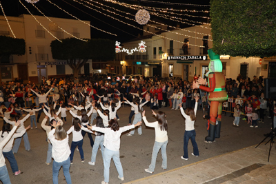 Dalas enciende la Navidad con msica, baile, animacin y fuegos artificiales