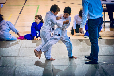 Ms de 100 deportistas participan en el Torneo de Navidad de Judo, organizado por la EDM Alianza-Ksv