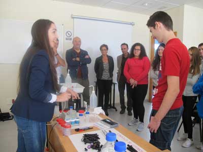 Caf con ciencia acerca a 120 estudiantes de Bachillerato la investigacin agrcola en el centro IFAPA de La Mojonera